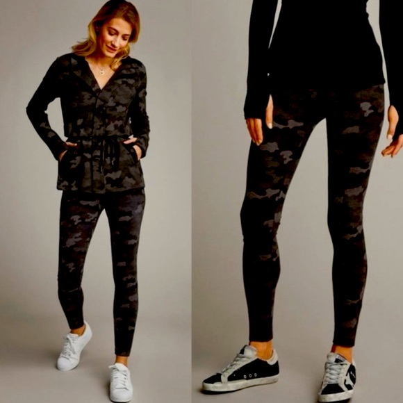 NWT | Cabi 3931 ATC Camo Leggings - Picture 1 of 10